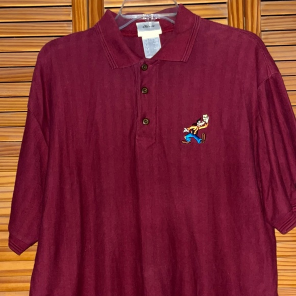 Walt Disney World Goofy Short Sleeve Burgundy Polo Size Medium